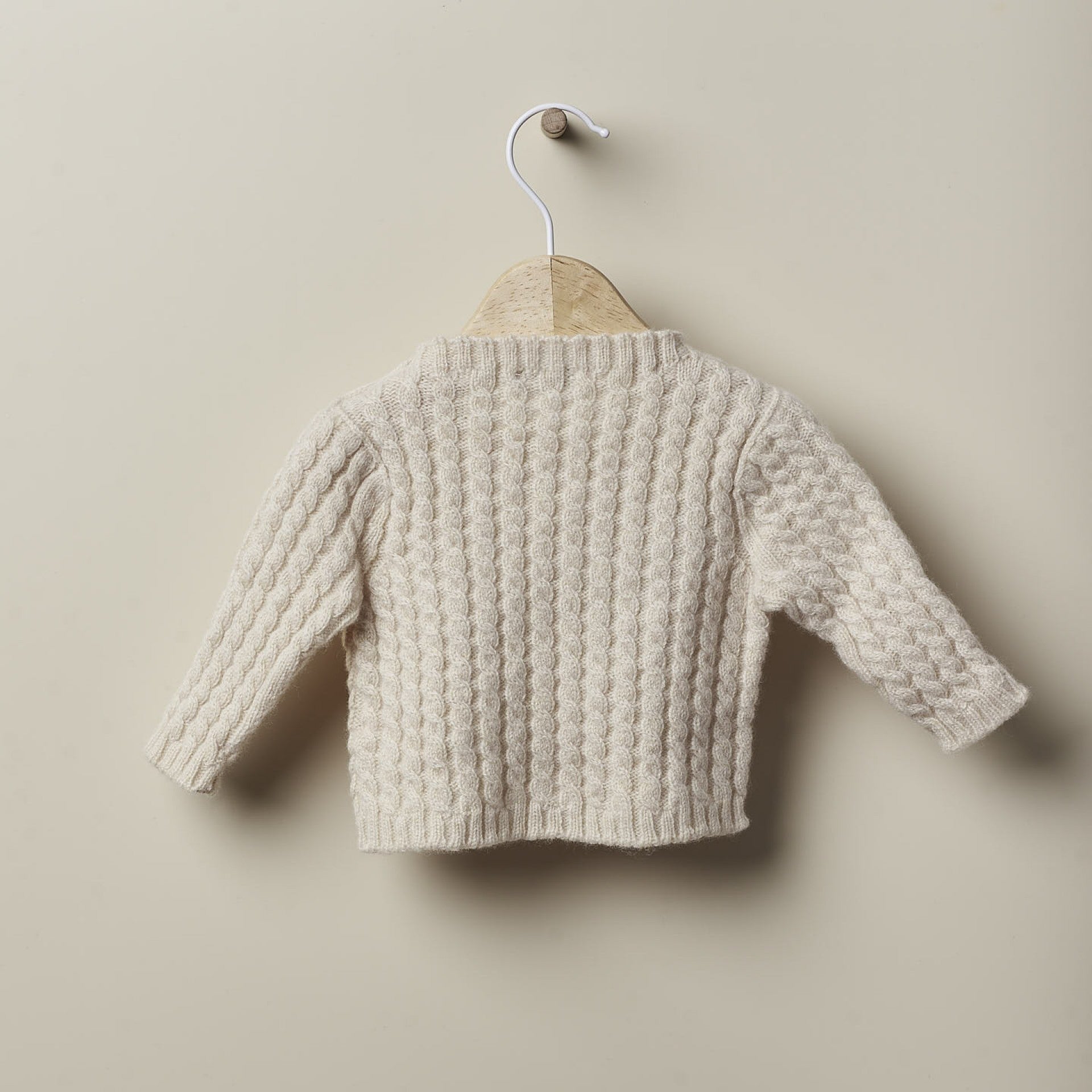 Maglione a maniche lunghe lavorato a trecce - Be Brave Boutique