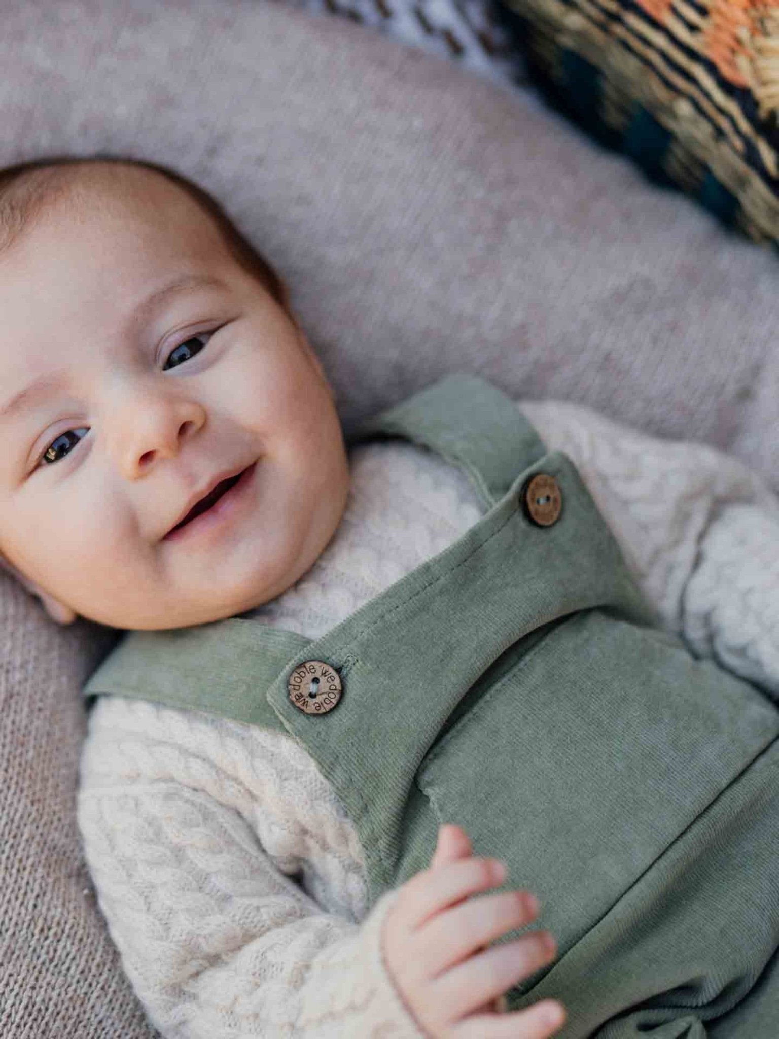 Maglione a maniche lunghe lavorato a trecce - Be Brave Boutique