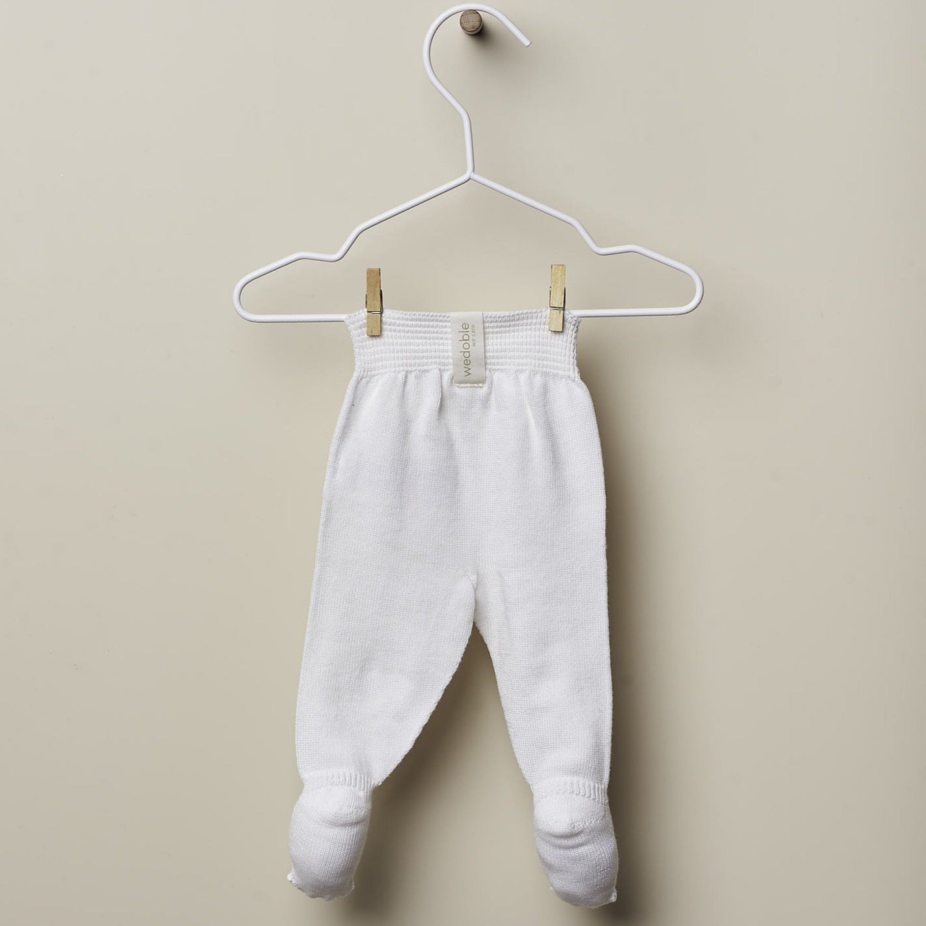 Completo nascita Bianco in cotone organico con piedini - Be Brave Boutique