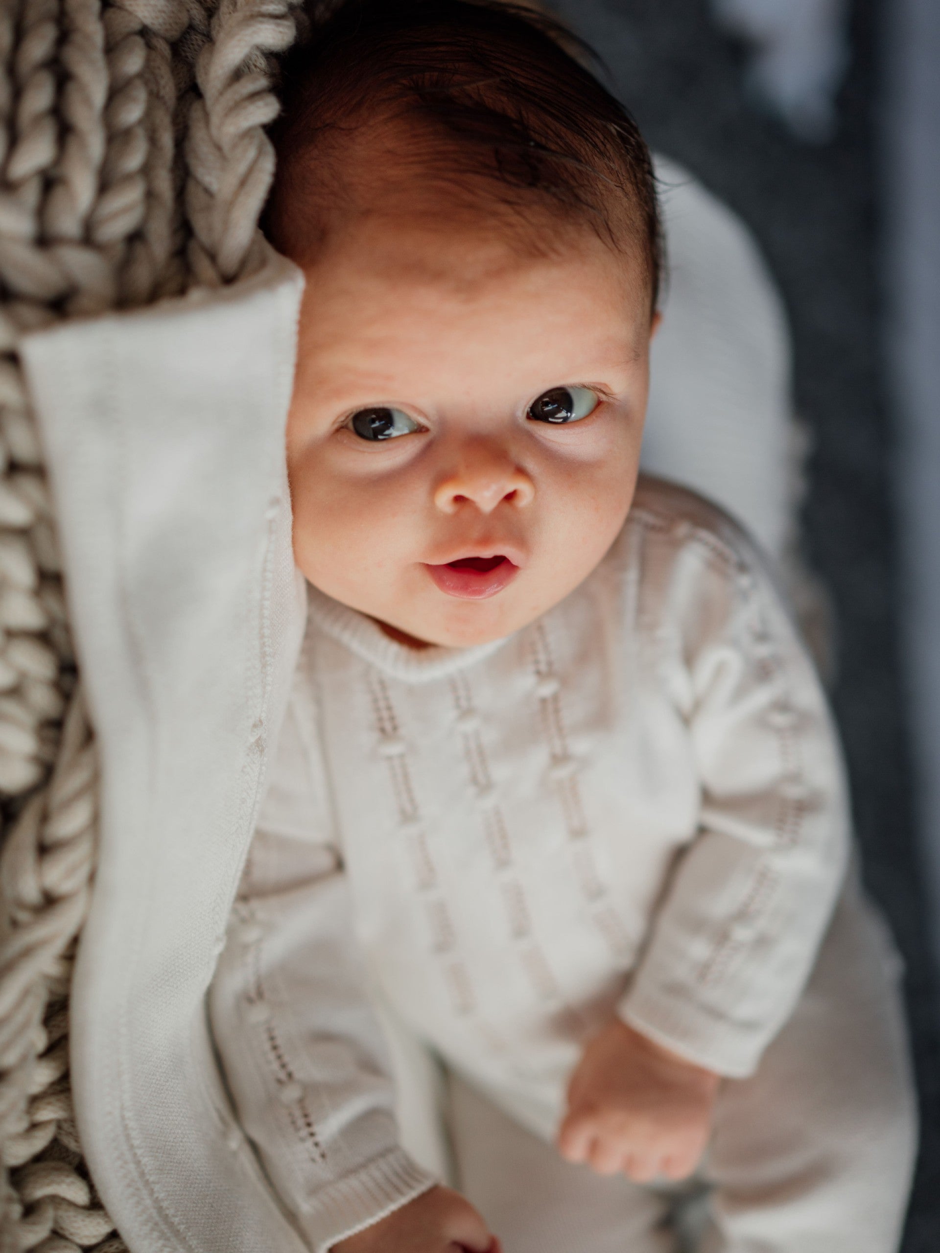 Tutina nascita lavorata a maglia bianco - Be Brave Boutique