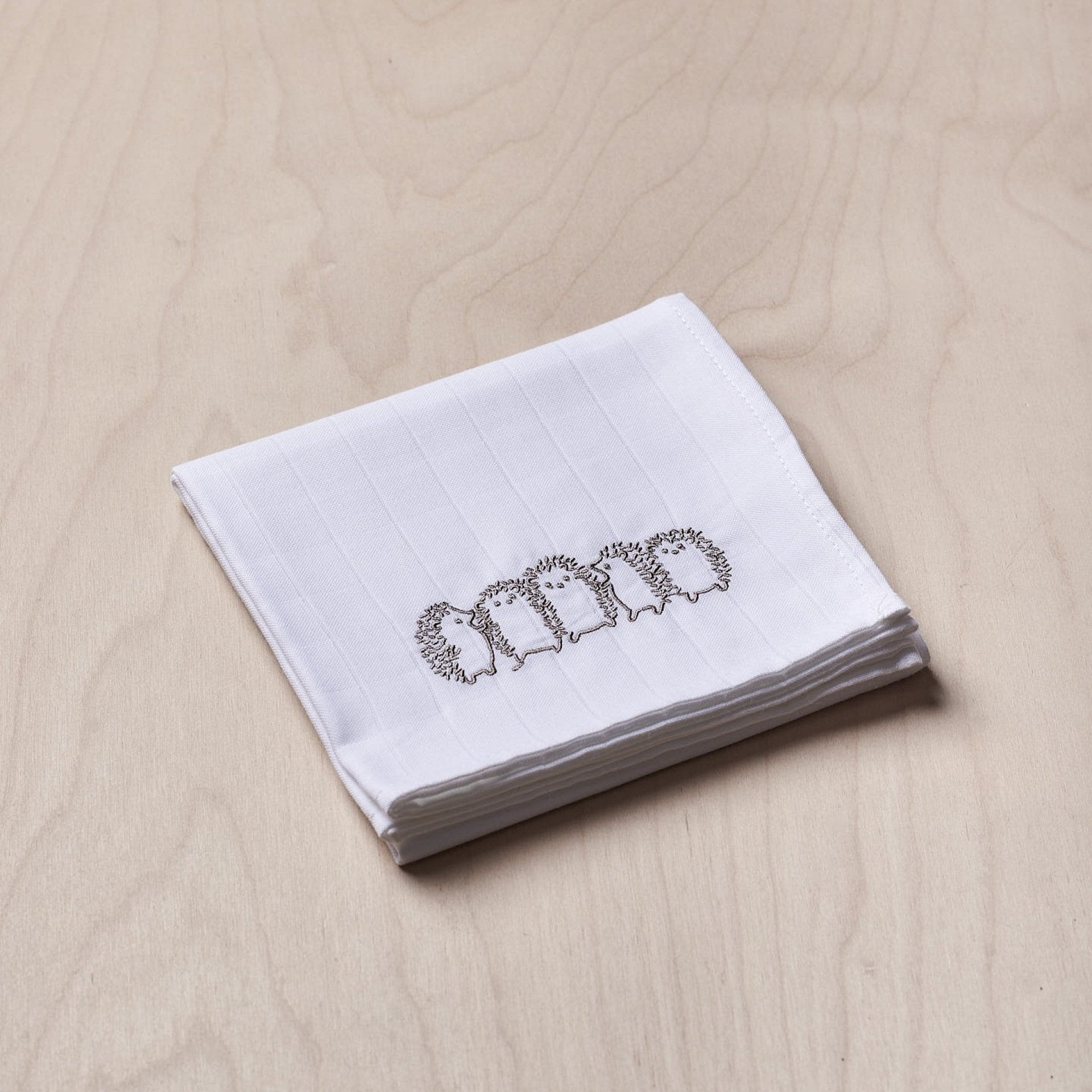 Wedoble Mussola in Cotone Ricamata Riccio Tortora - Be Brave Boutique