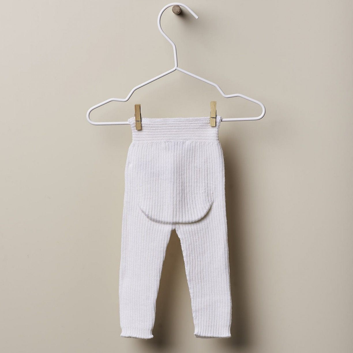 Completo THIS IS WINTER LOVE in lana morbida – maglia con ricamo orsetto e pantaloni a costine - Be Brave Boutique