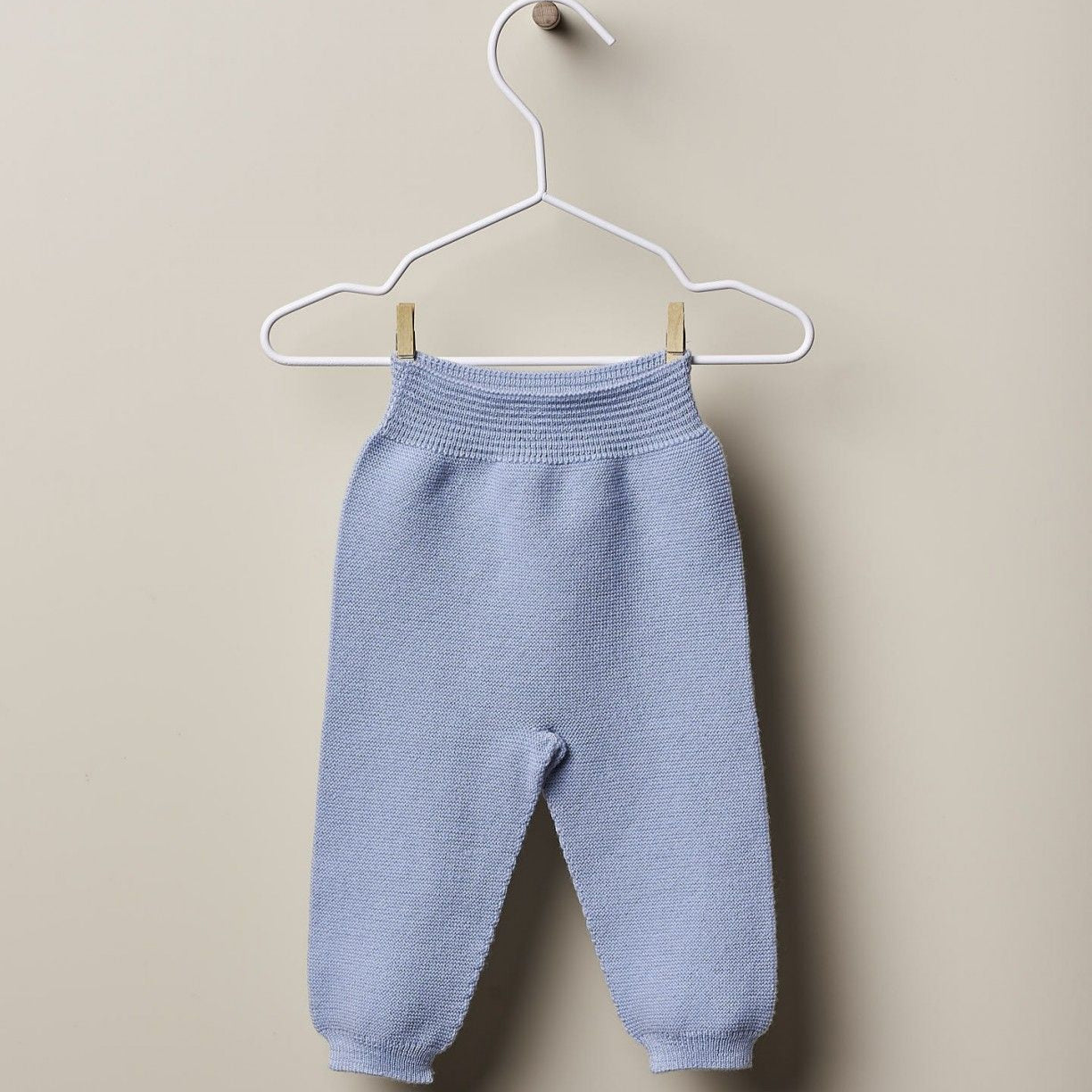 Completo THIS IS WINTER LOVE in lana morbida – maglia con ricamo orsetto e pantaloni a costine - Be Brave Boutique