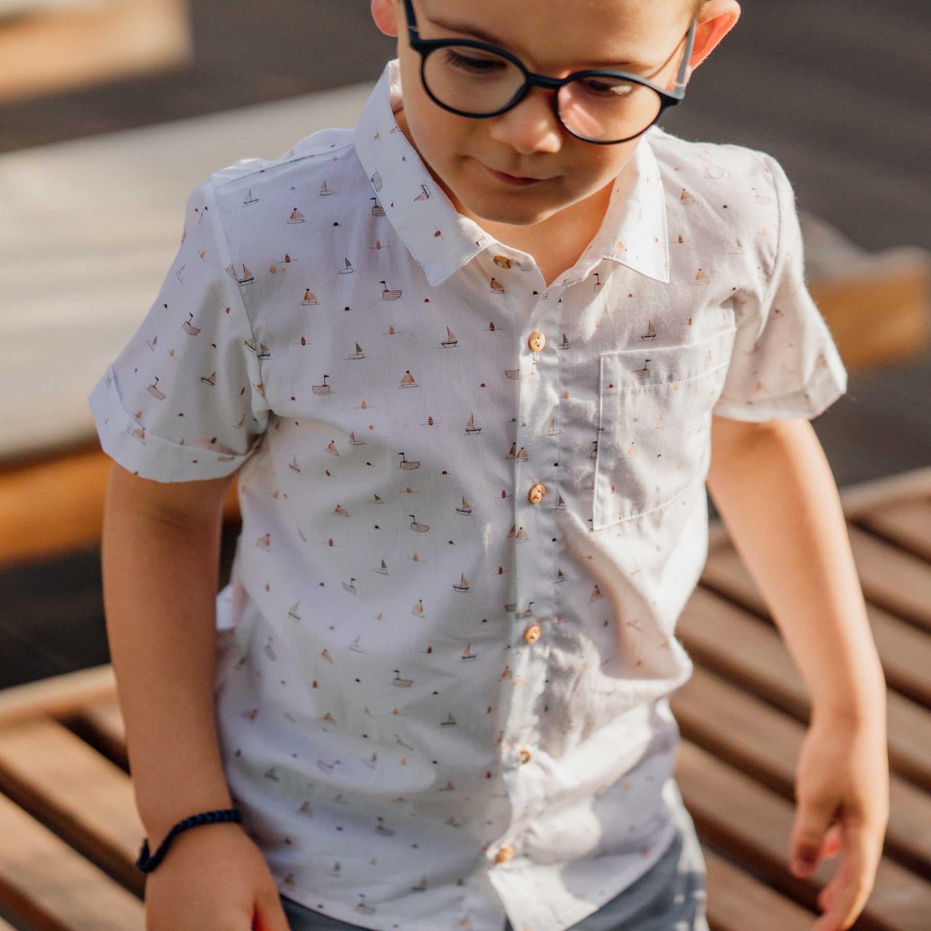 Camicia a Maniche Corte con Stampa Barchette – SEA BREEZE - Be Brave Boutique