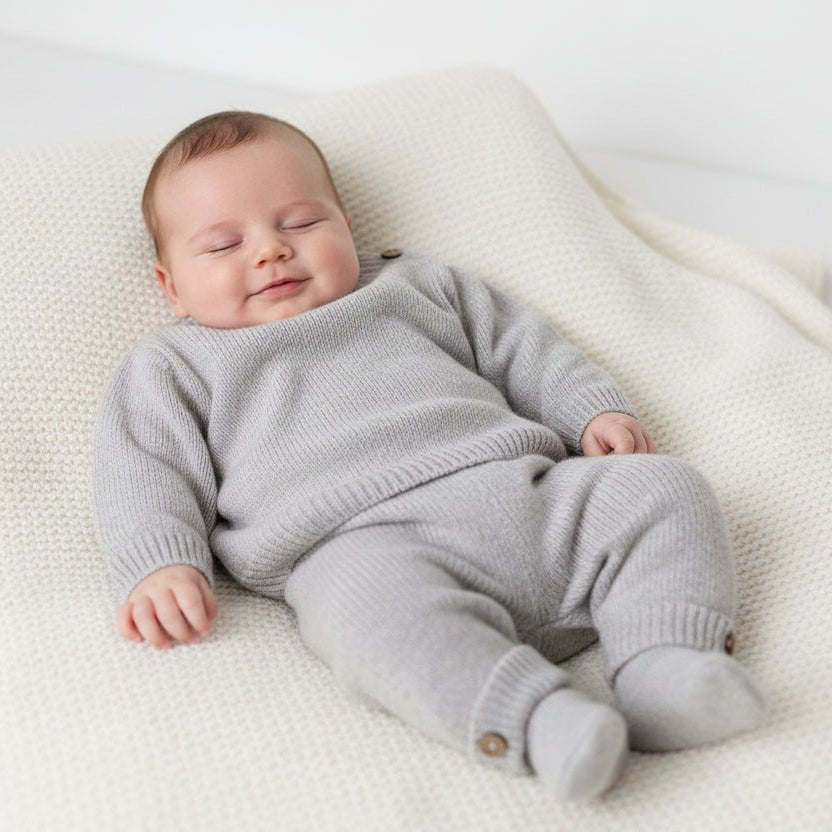 Completo SNOWFLAKE in lana merino extrafine – maglia e pantaloni unisex bambini - Be Brave Boutique