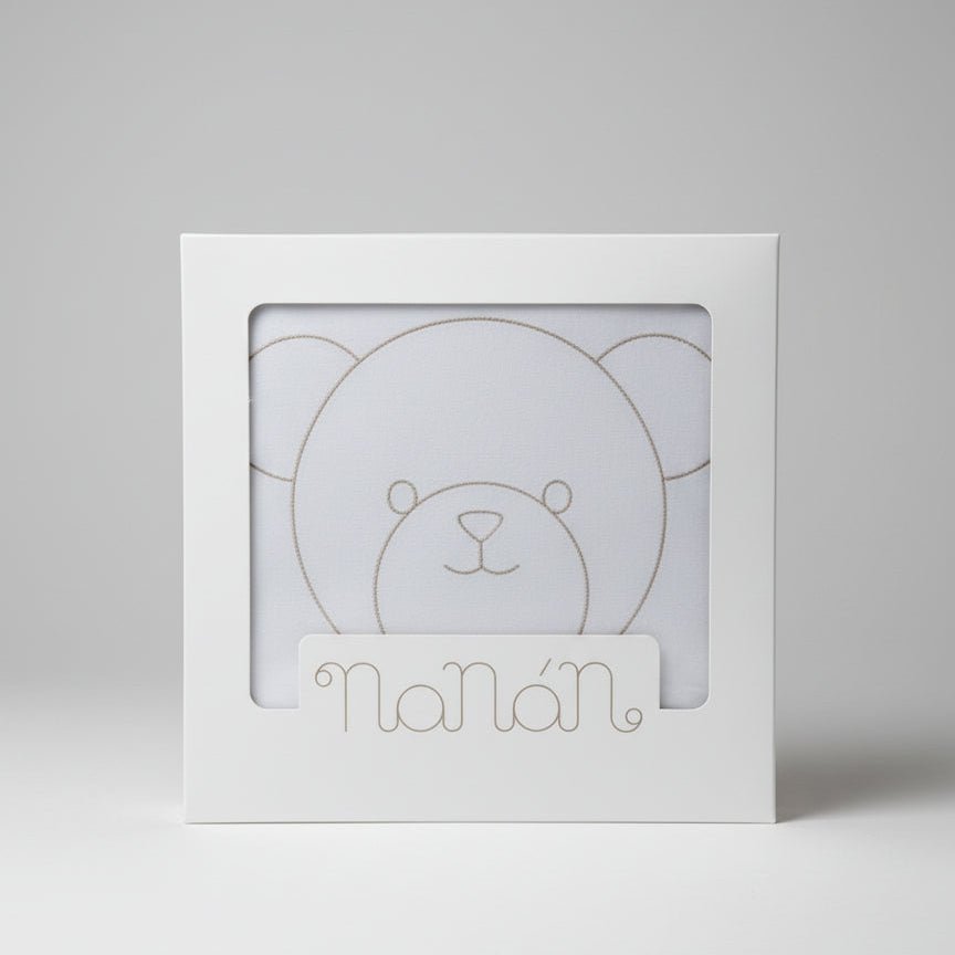 Copertina invernale Bianca Nanan con ricamo Orsetto