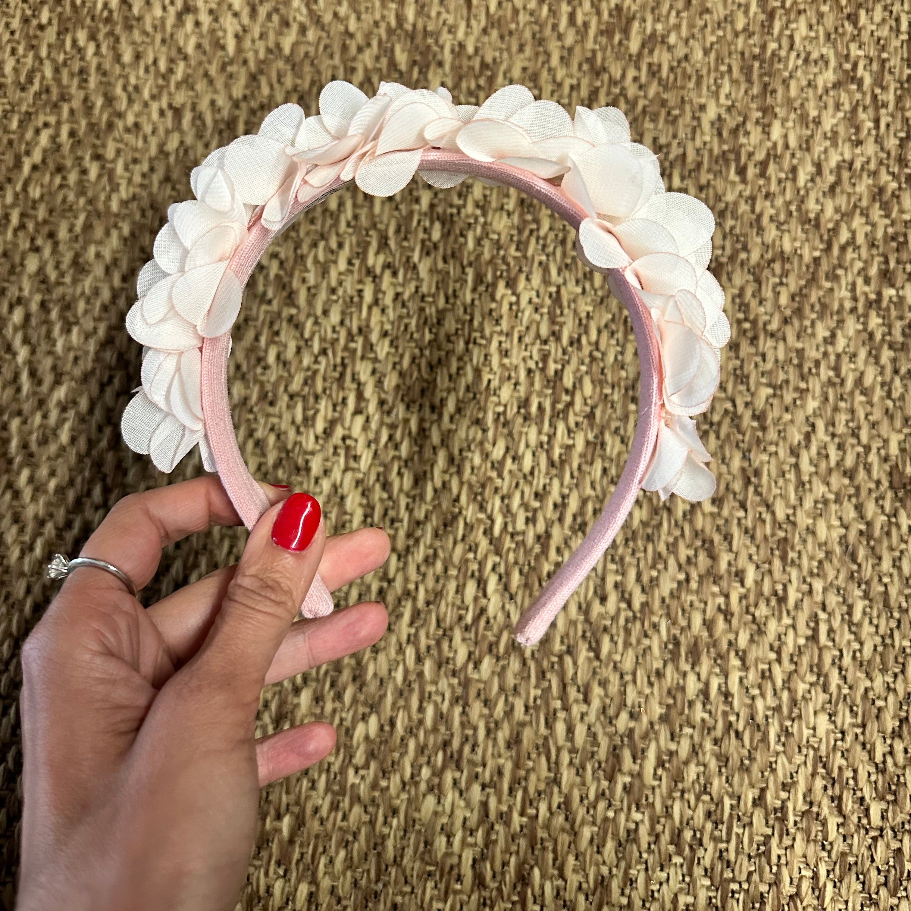 Cerchietto con Fiori in Tessuto – Raffinatezza per ogni occasione speciale - Be Brave Boutique