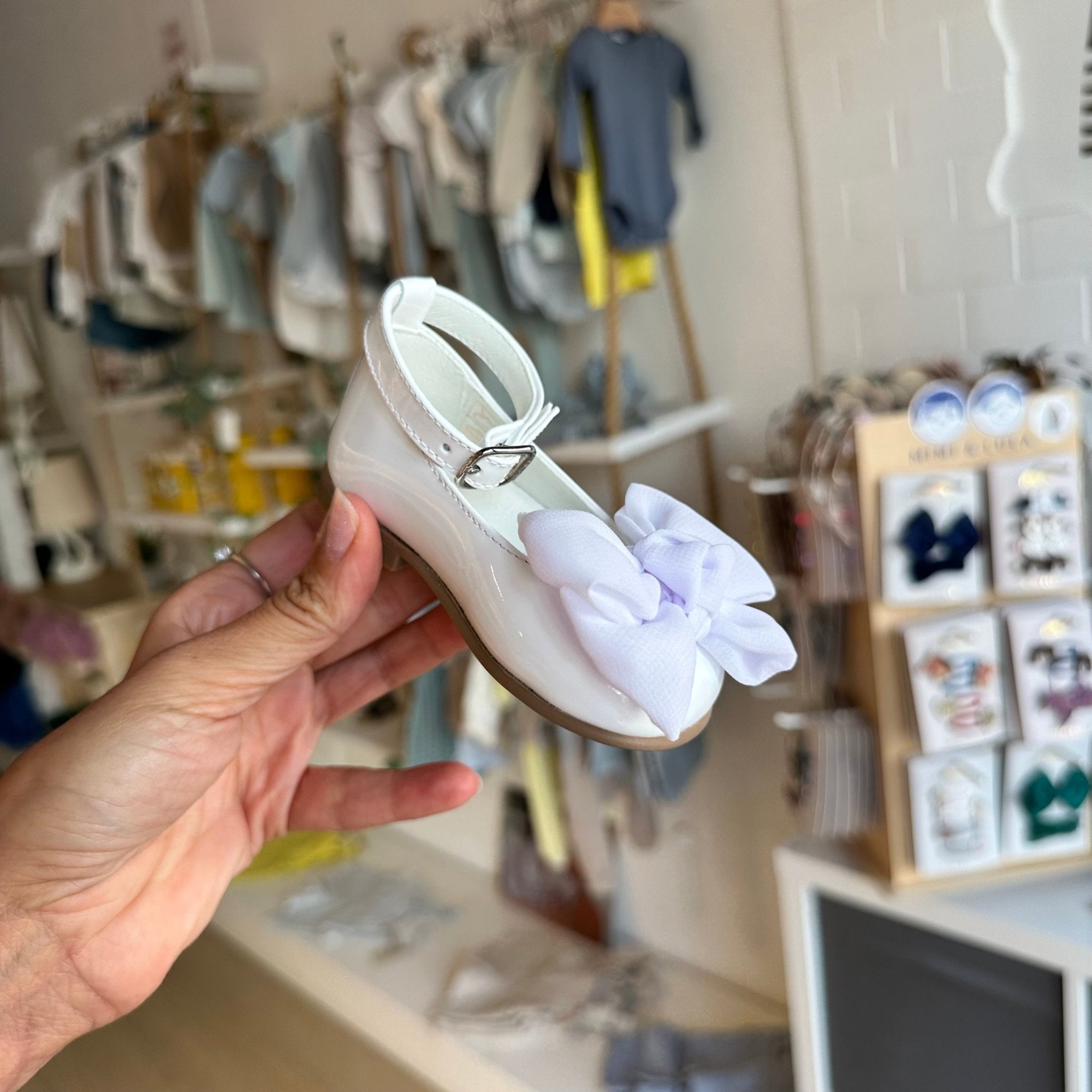 ANDANINES Ballerine Bianco eleganti con fiocco e plantare anatomico - Be Brave Boutique