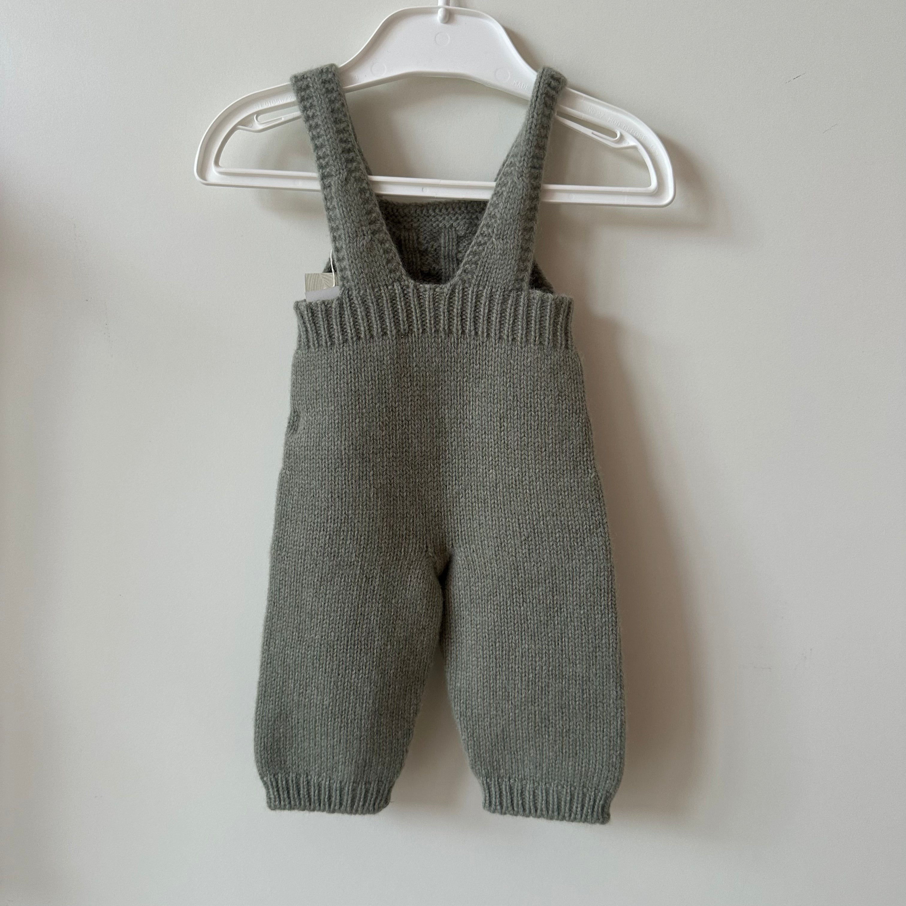 Salopette più Cardigan bimbo in Lana e Cachemire a trecce Verde - Be Brave Boutique