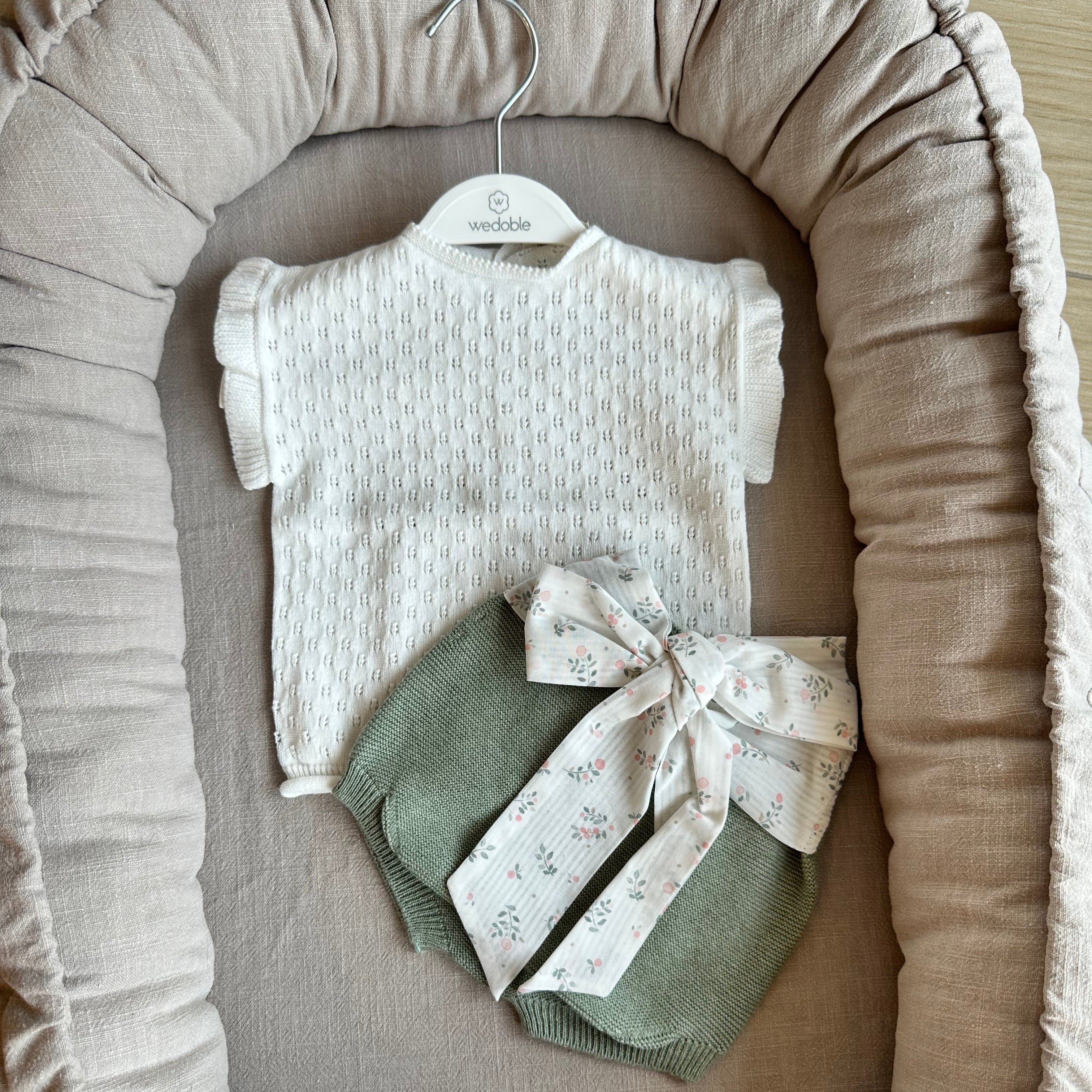 T-shirt in Maglia Fine con Maniche Volant – Wedoble - Be Brave Boutique