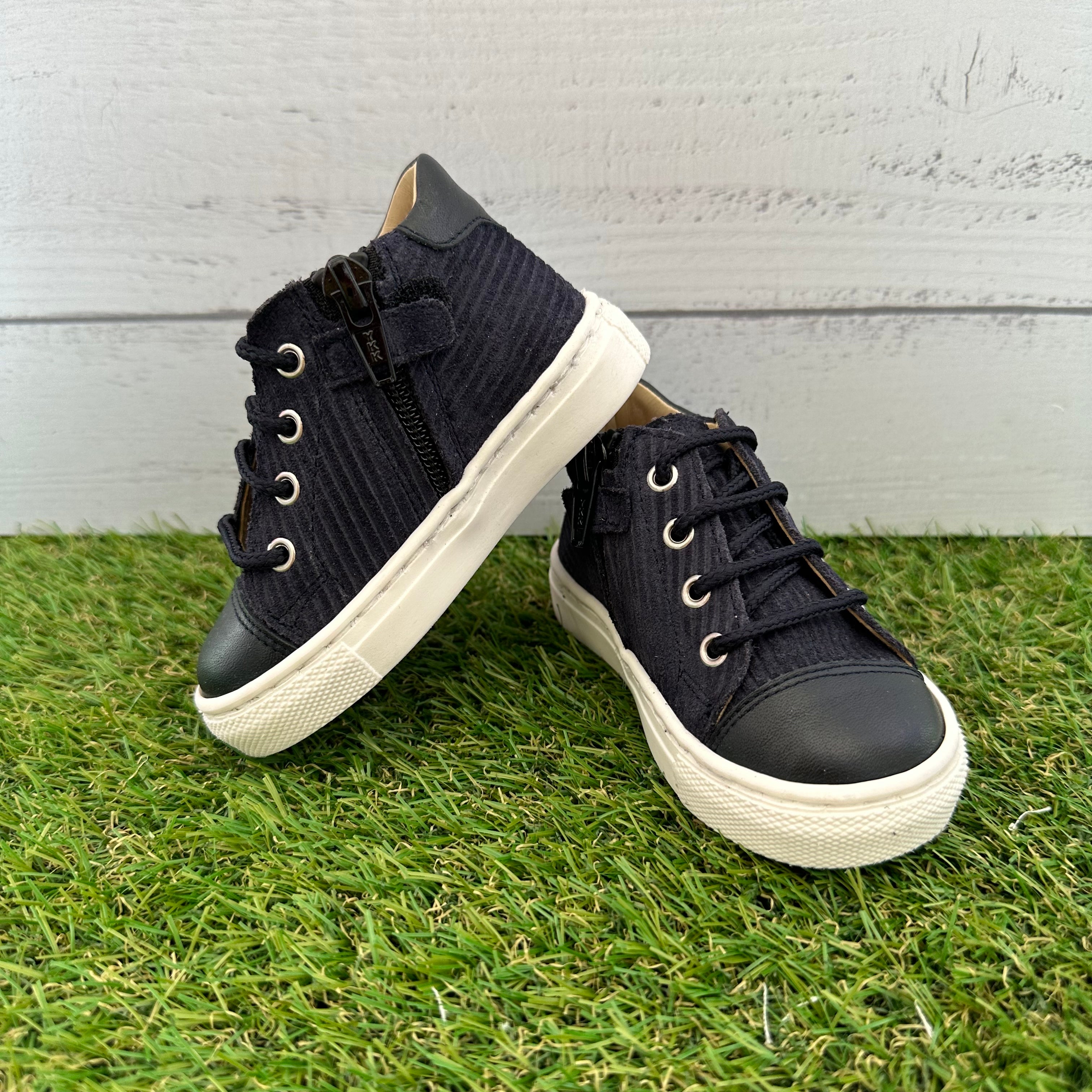 ANDANINES Sneakers allacciate con zip laterale - Be Brave Boutique