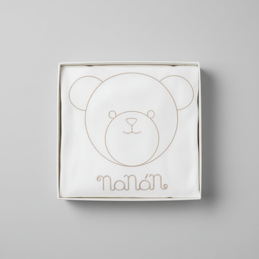 Copertina invernale Bianca Nanan con ricamo Orsetto