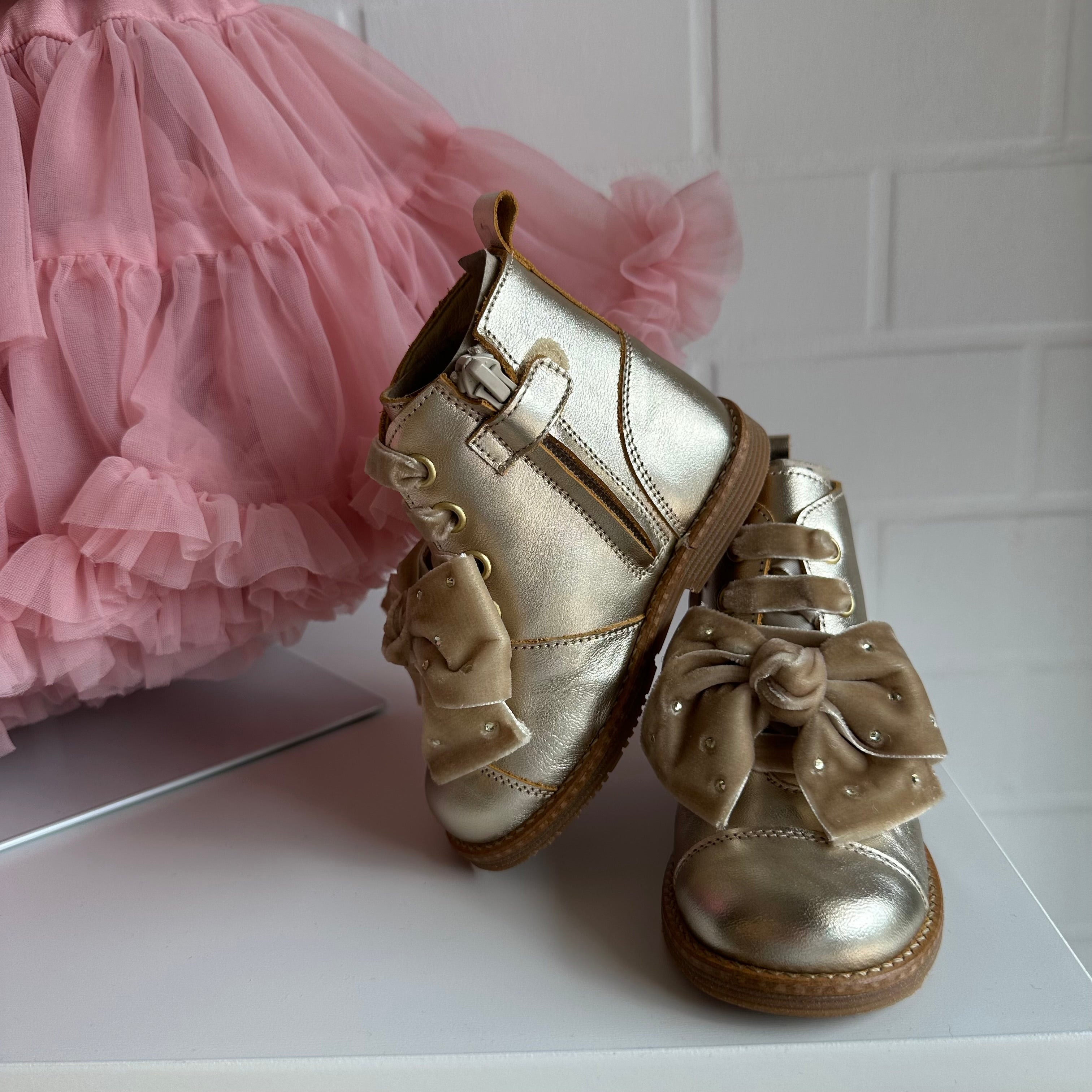 LANDANINES stivaletto in pelle oro Lucido con plantare anatomico - Be Brave Boutique