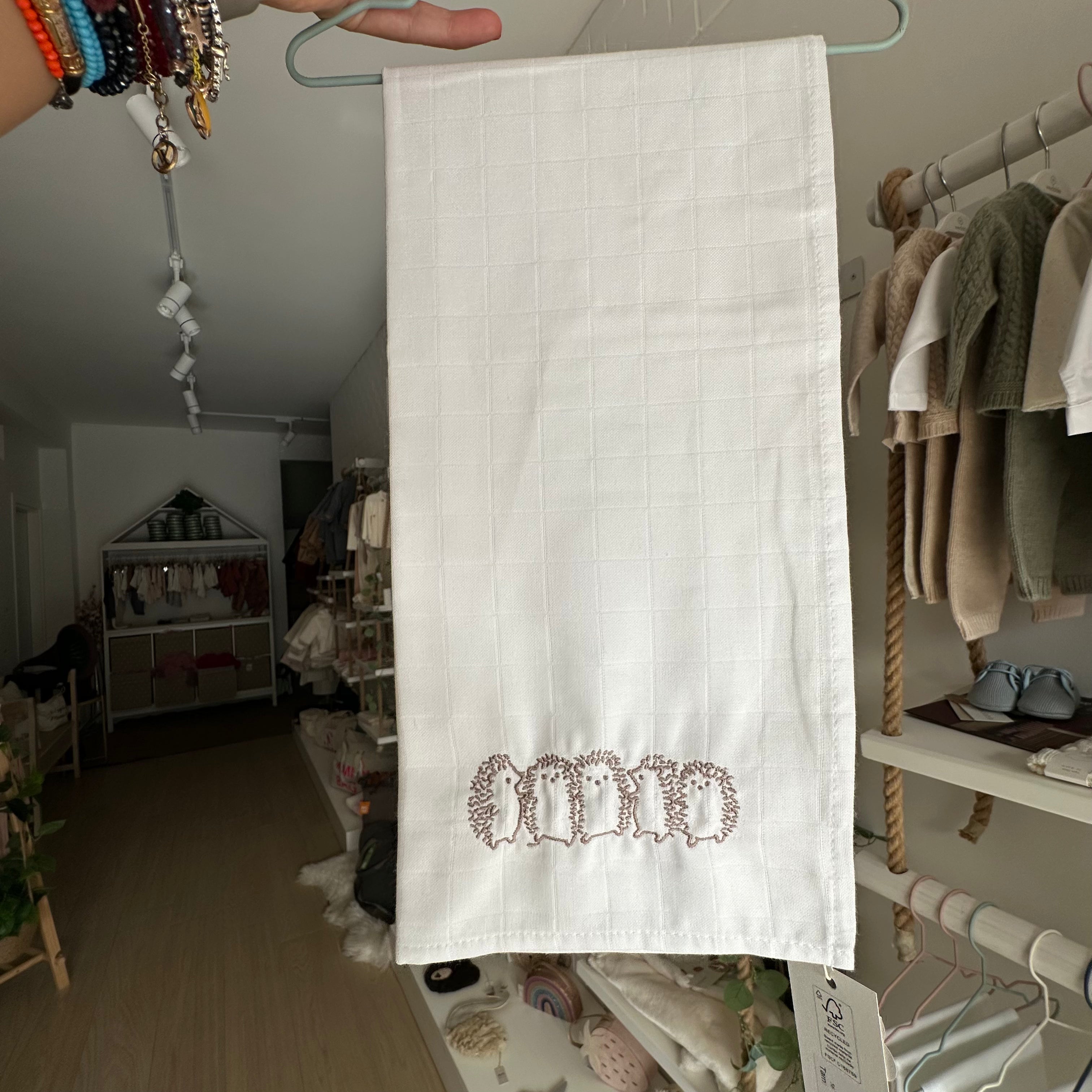 Wedoble Mussola in Cotone Ricamata Riccio Tortora - Be Brave Boutique