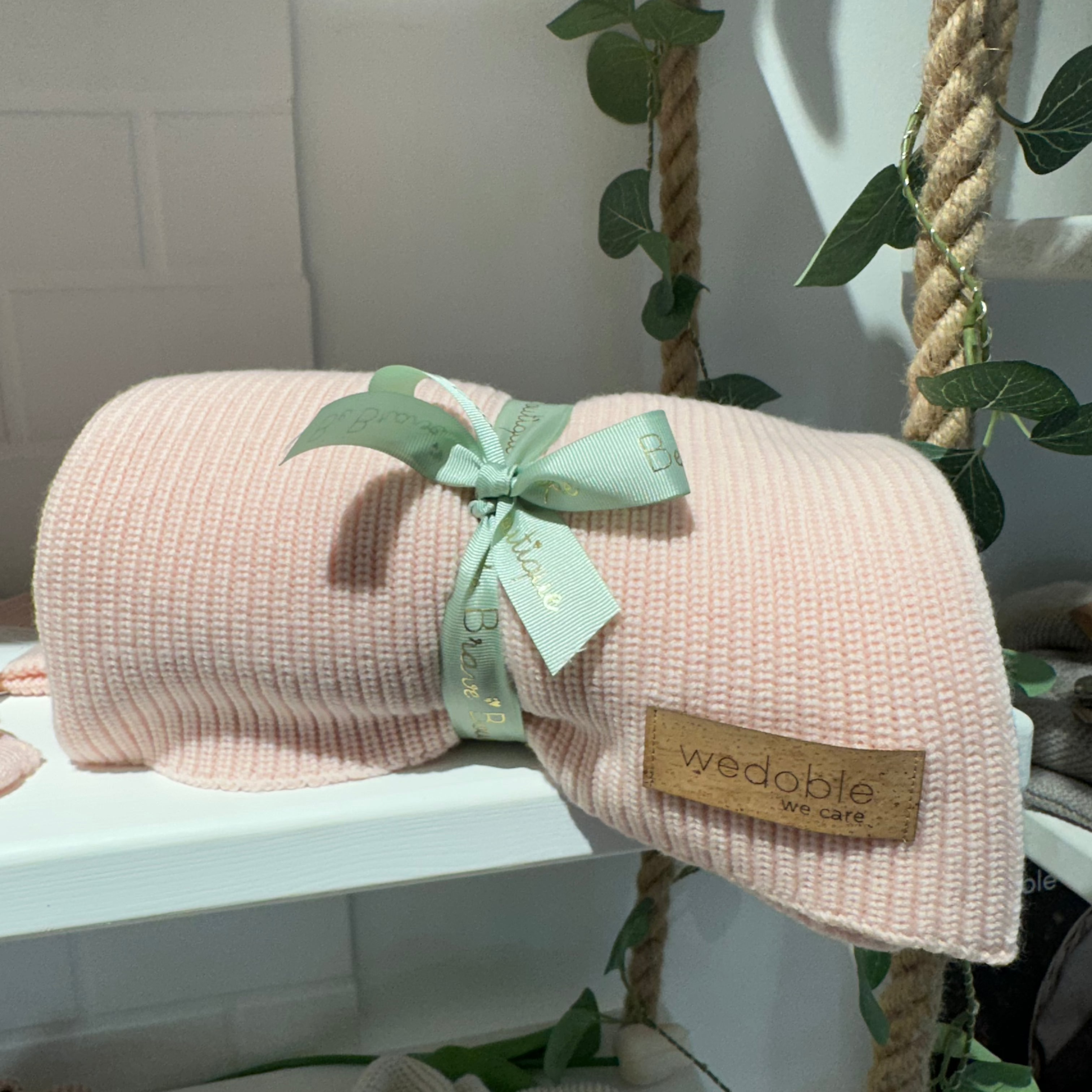 Coperta rosa in lana merino Rosa - Be Brave Boutique