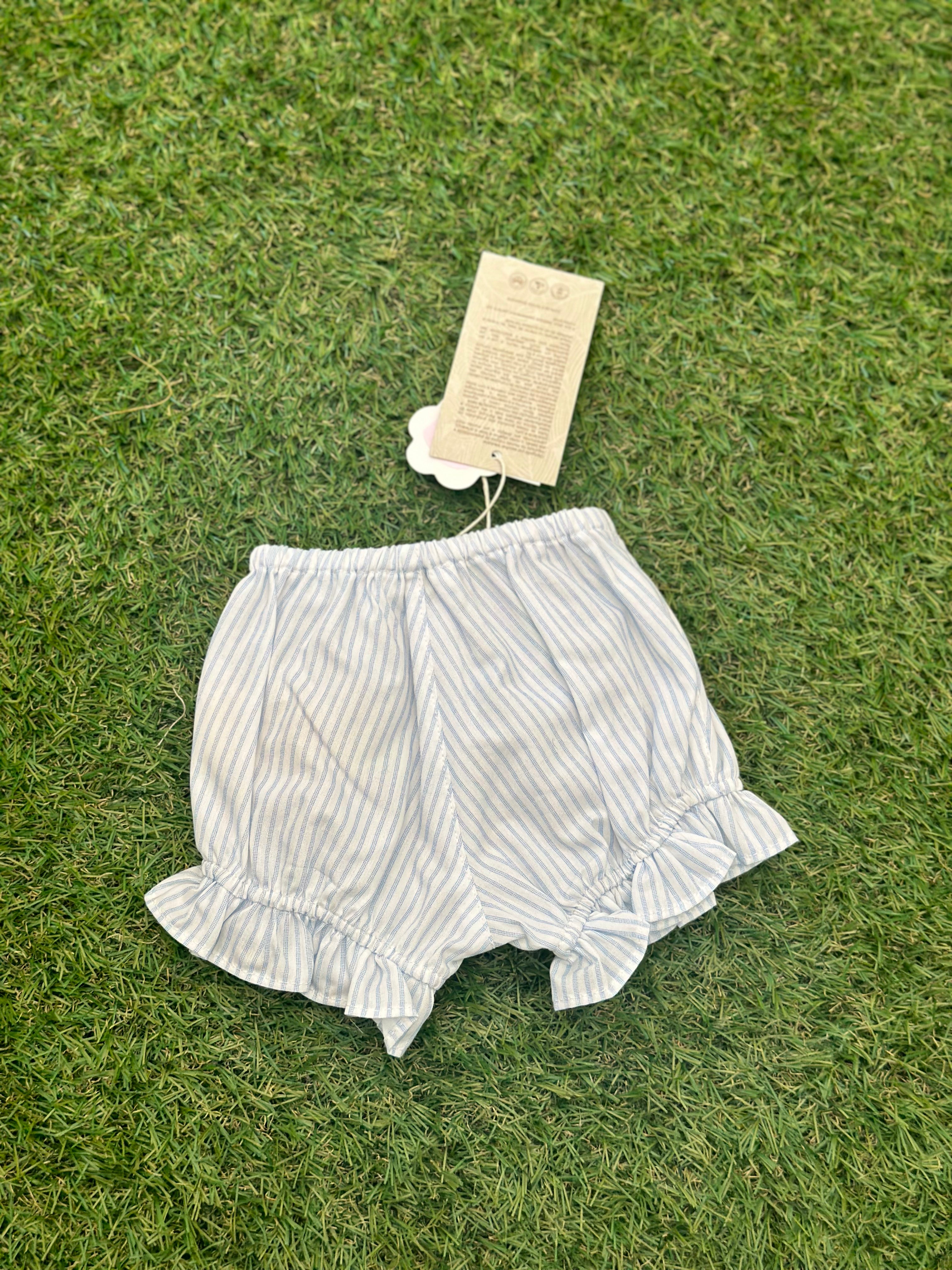 Shorts in leggerissimo cotone con motivo a righe e voant - Be Brave Boutique