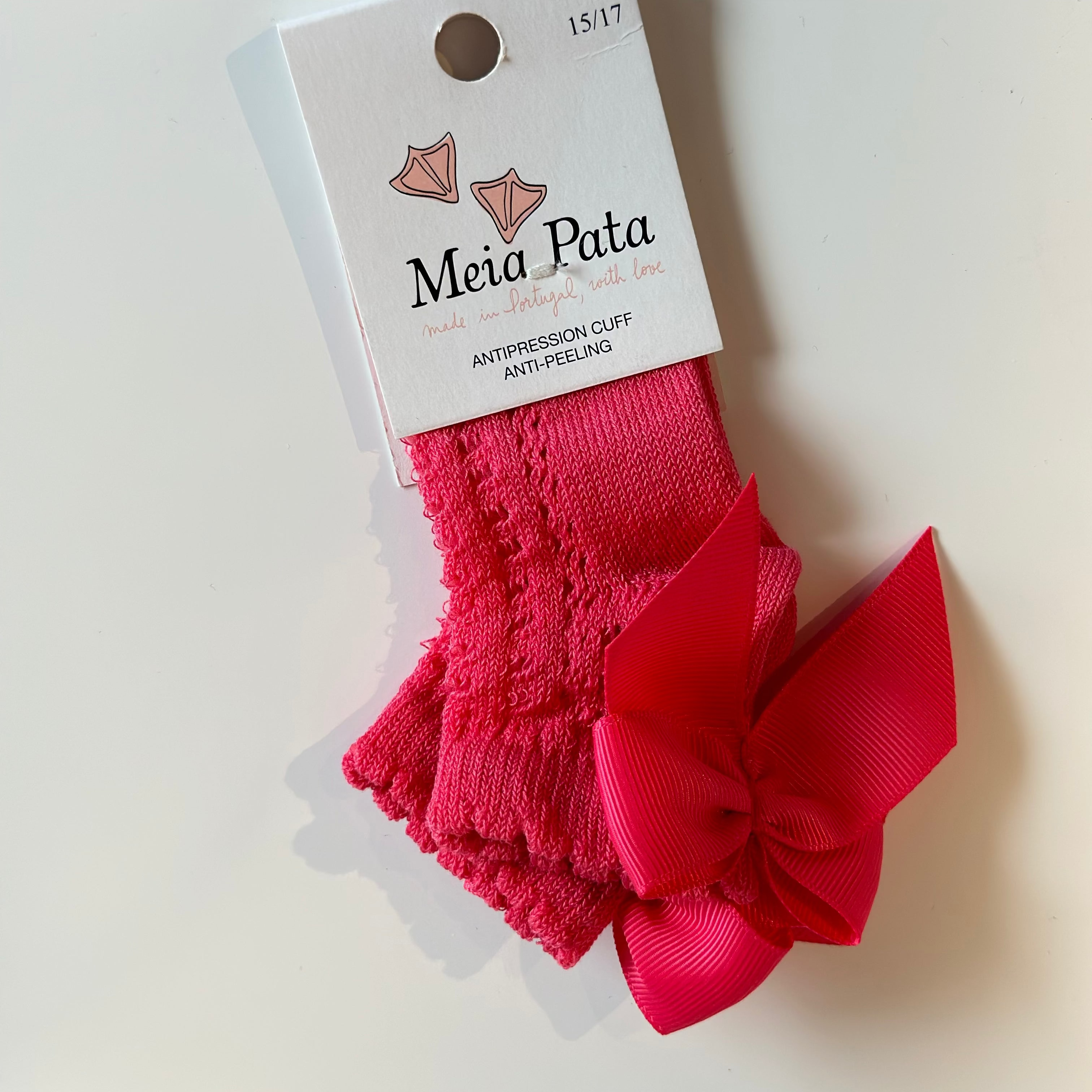 Calze bimba basse con fiocco traforate Carminio Meia Pata - Be Brave Boutique