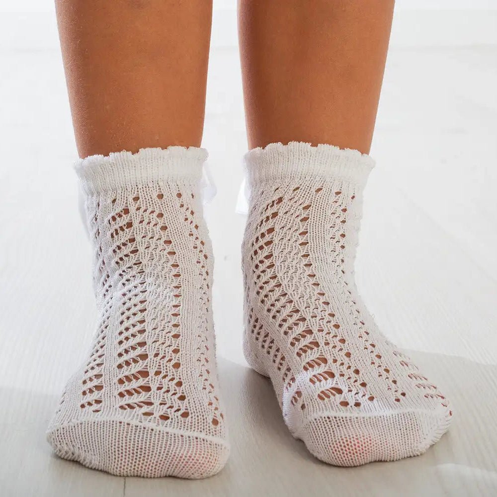 Calze bimba basse con fiocco traforate Bianco Meia Pata - Be Brave Boutique
