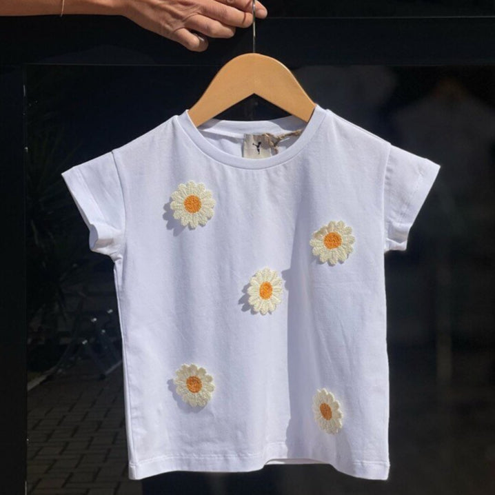 T-shirt in Cotone con Margherite Ricamate