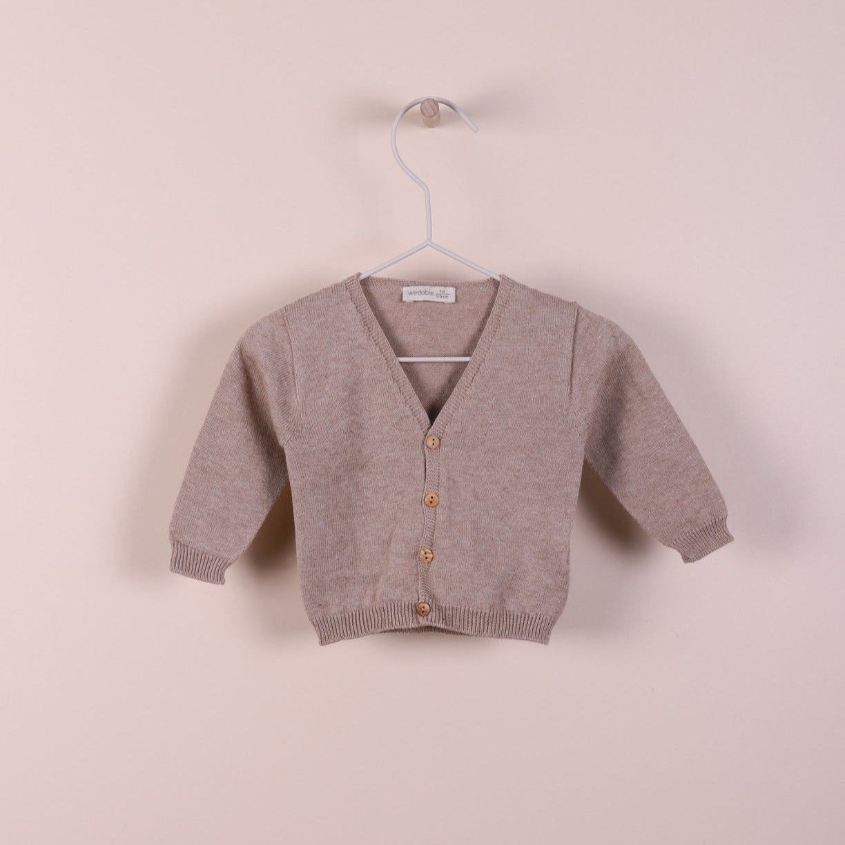 Cardigan in filo a V cammello - Be Brave Boutique