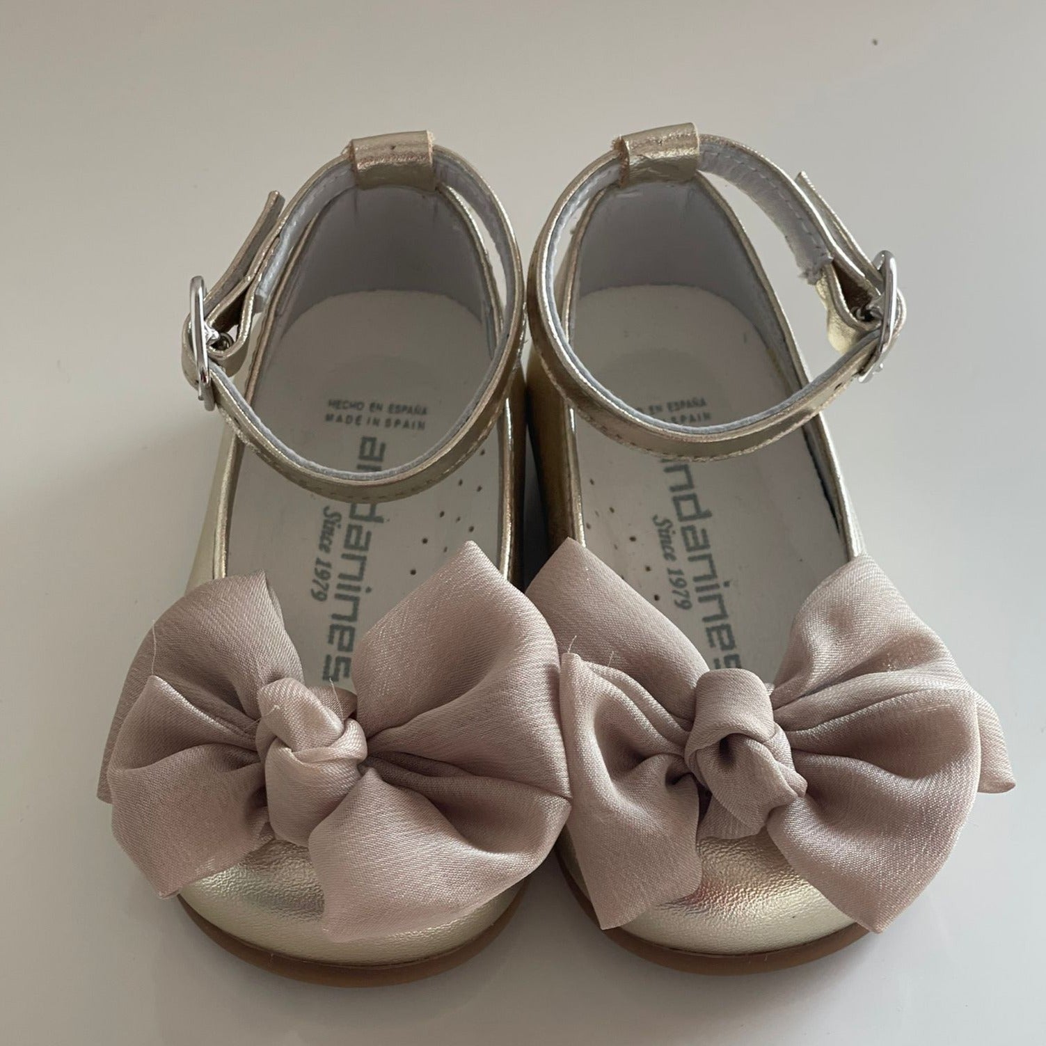 ANDANINES Ballerina laminado Champagne con fiocco - Be Brave Boutique