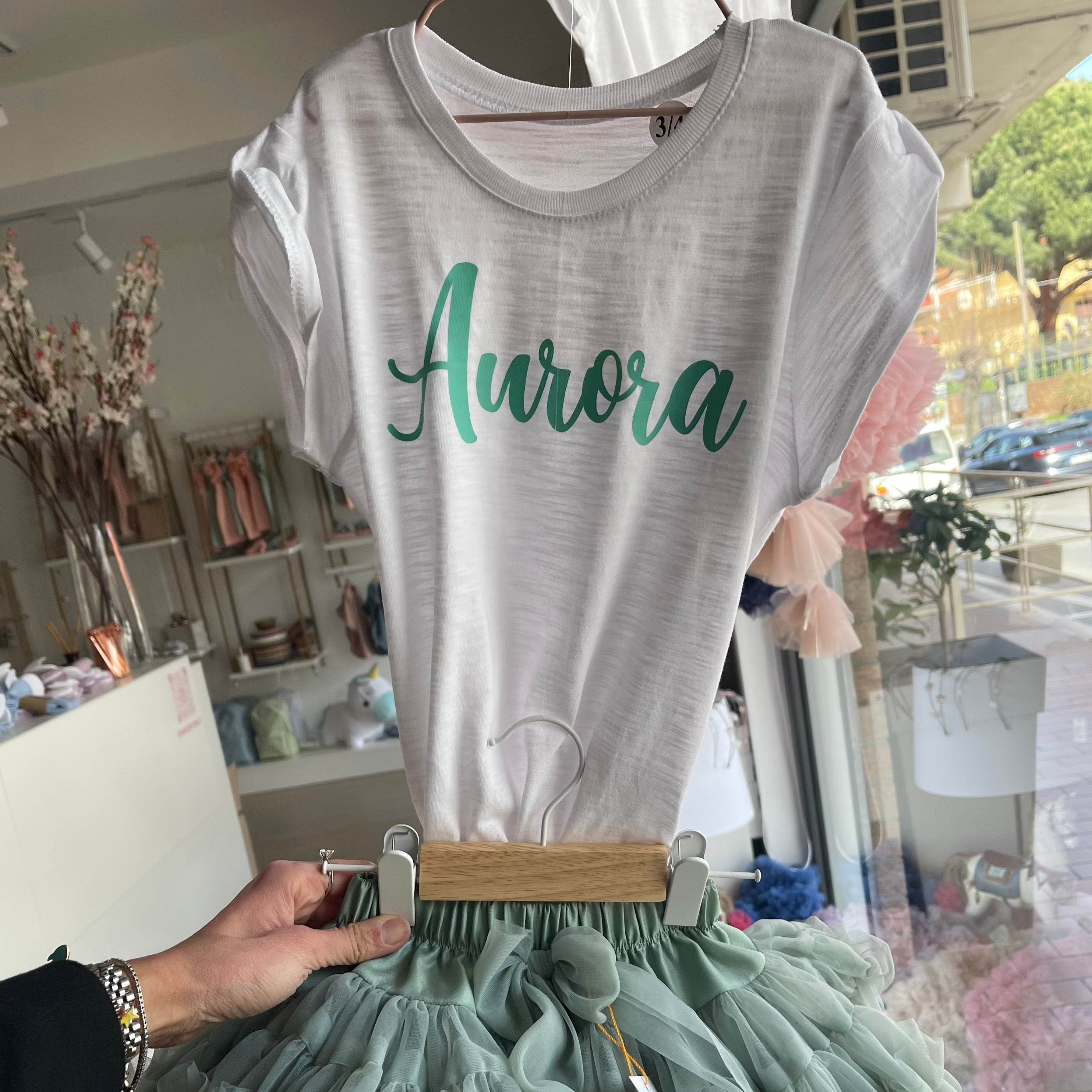 T-shirt bambina personalizzabile con nome e numero compleanno - Be Brave Boutique