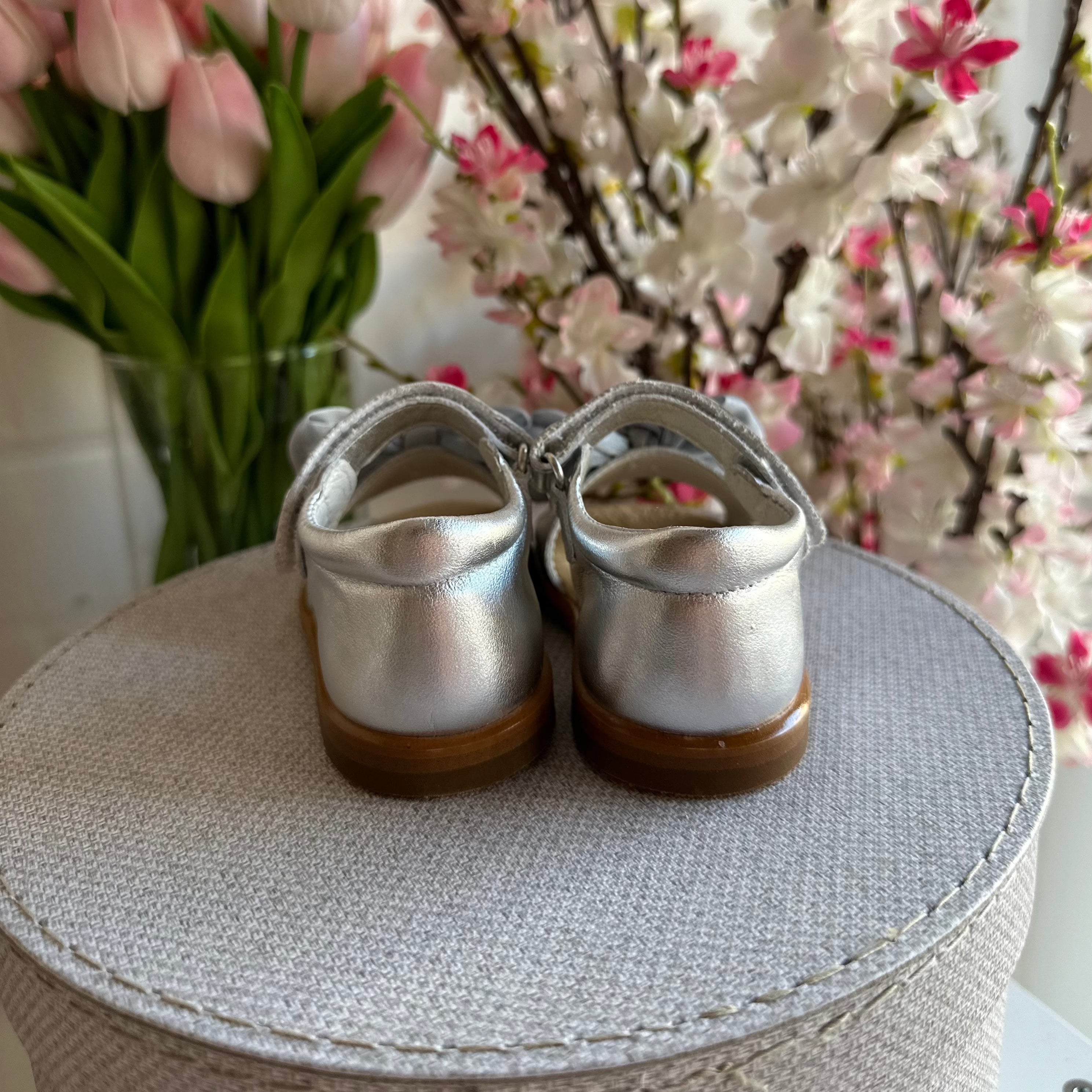 ANDANINES sandali eleganti con Fiocco Argento e plantare anatomico - Be Brave Boutique