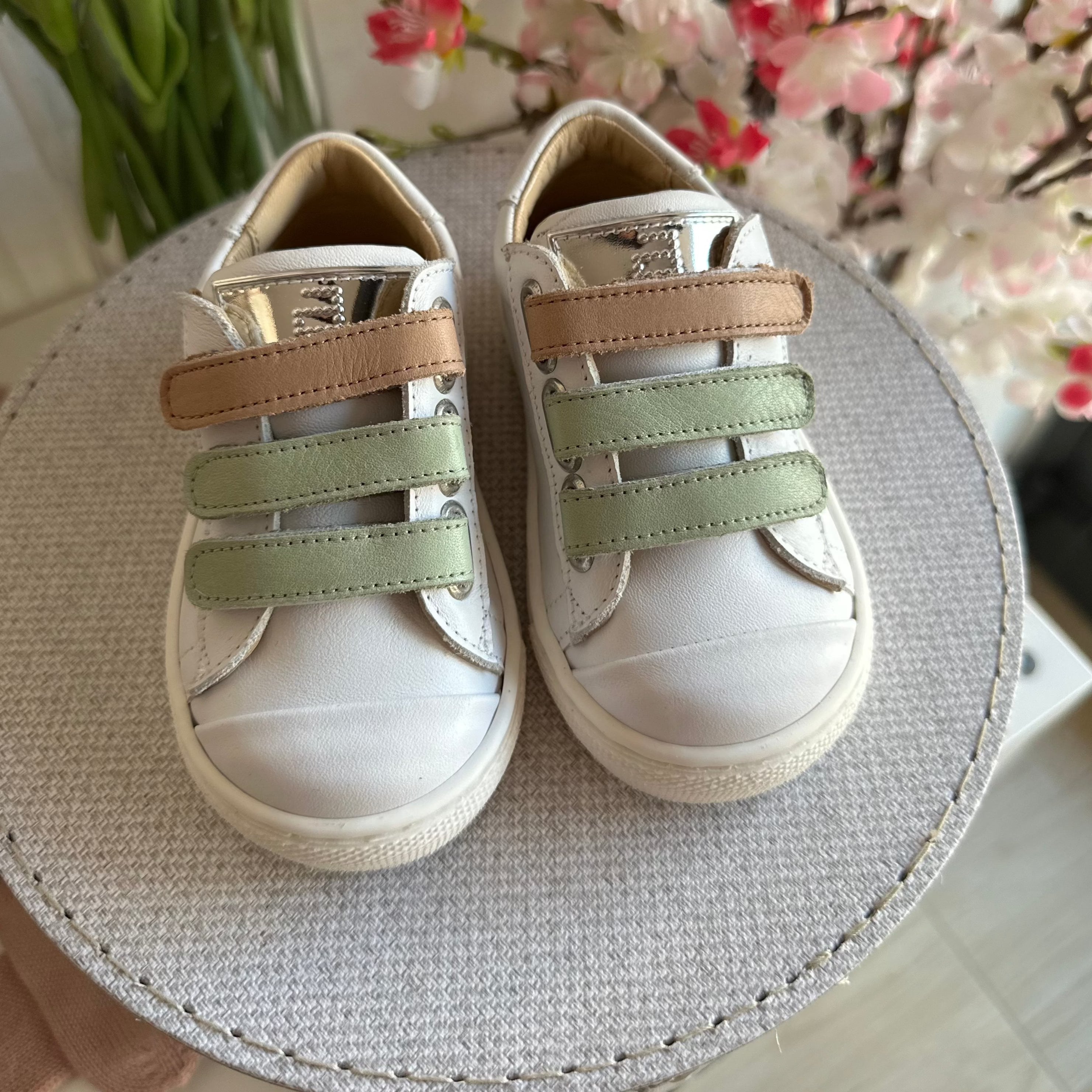 Sneackers ANDANINES in pelle con strappi con plantare anatomico - Be Brave Boutique