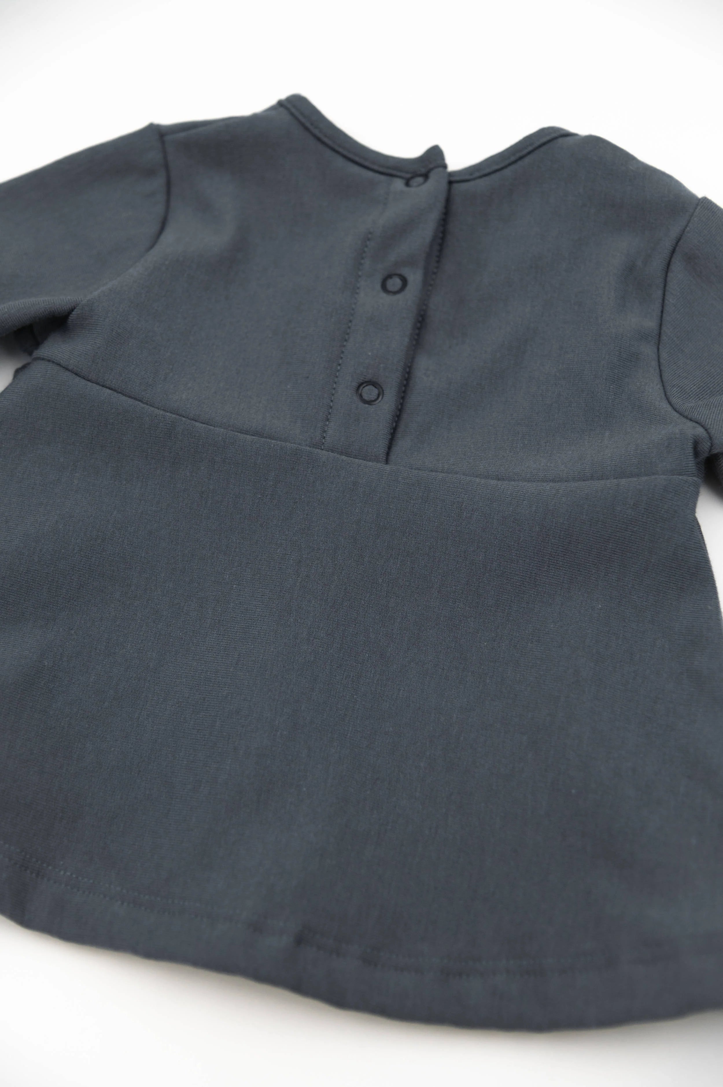 Maglia con bottoncini frontali - MIDNIGHT BLU 343 - Be Brave Boutique