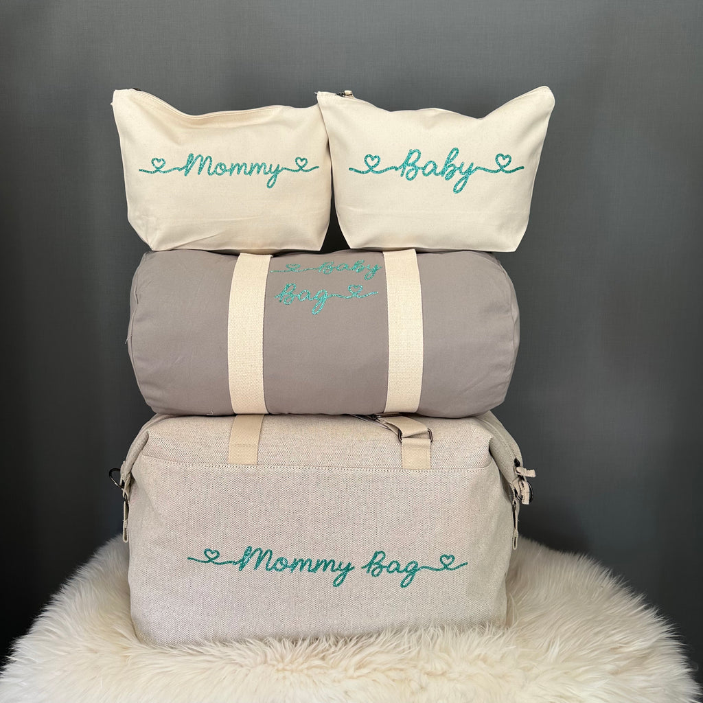 Borsone mamma, 1 borsone baby Grey e 2 Pochette con cuoricini Tiffany Glitter - Be Brave Boutique