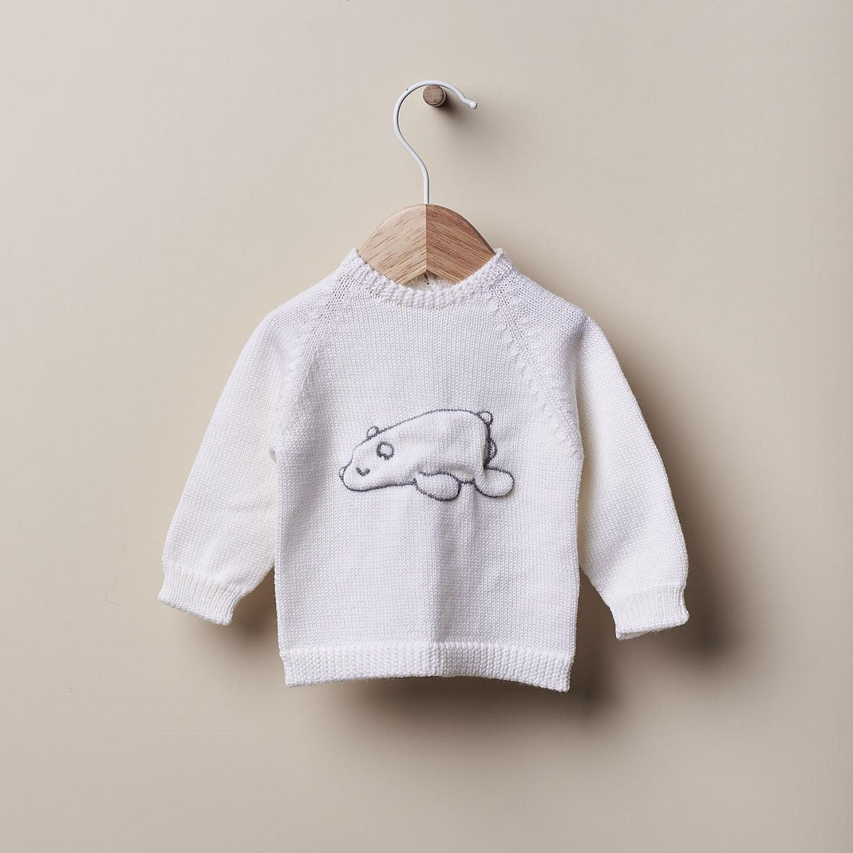 Completo THIS IS WINTER LOVE in lana morbida – maglia con ricamo orsetto e pantaloni a costine - Be Brave Boutique