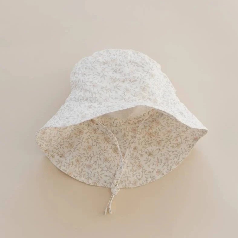Cappellino da mare UV50+ - FLOWER CREAM 244 - Be Brave Boutique