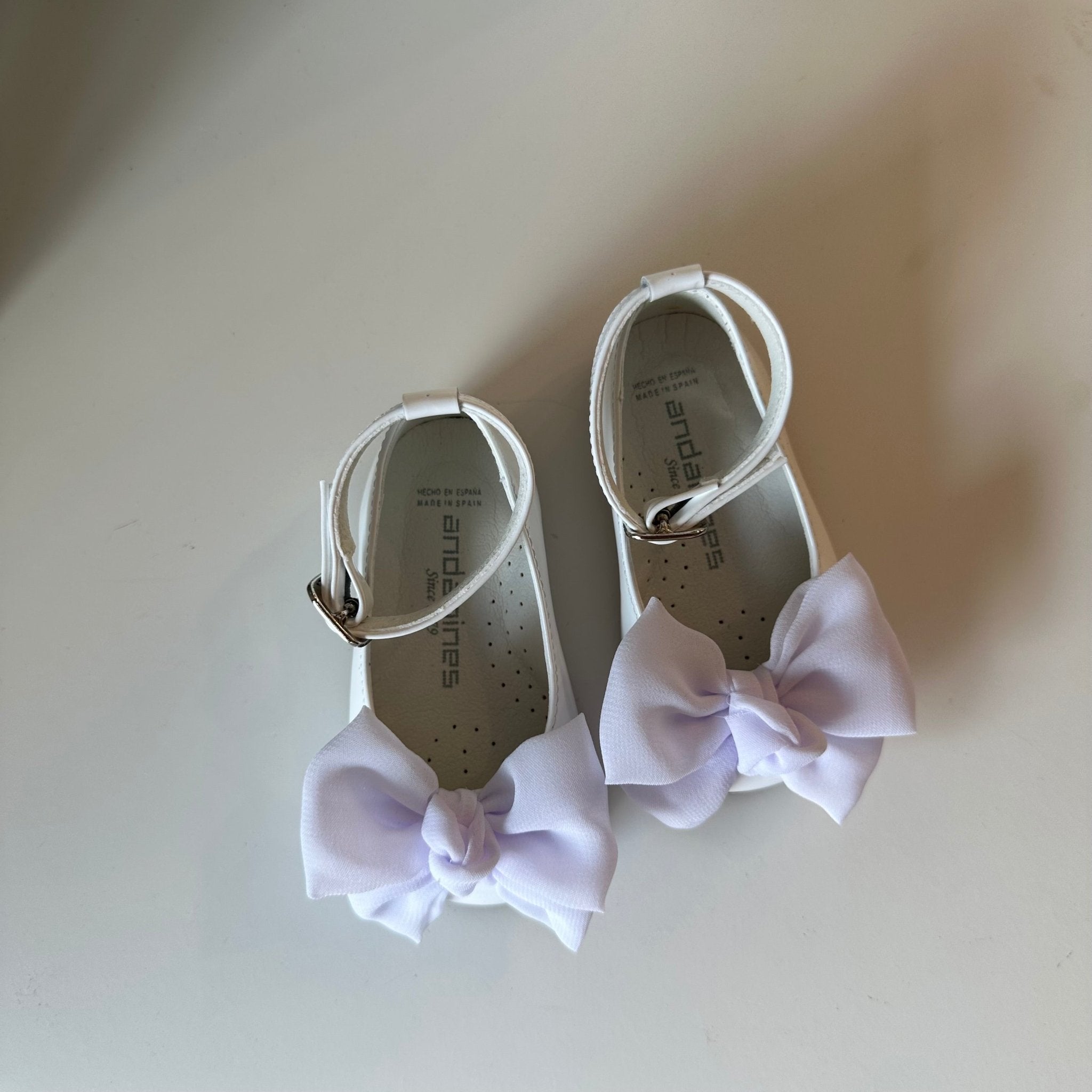ANDANINES Ballerine Bianco eleganti con fiocco e plantare anatomico - Be Brave Boutique