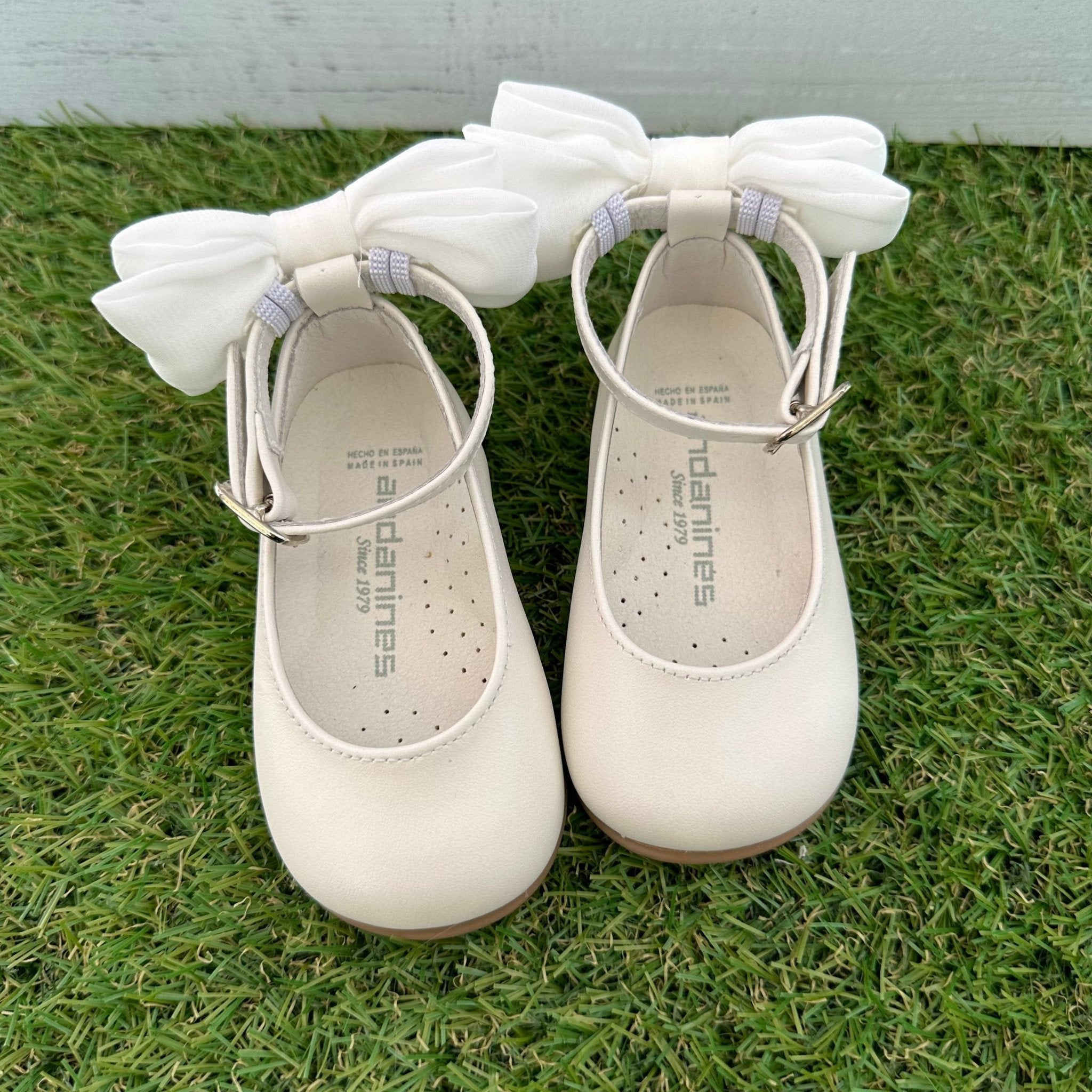ANDANINES Ballerine eleganti con fiocco Salinas e plantare anatomico - Be Brave Boutique