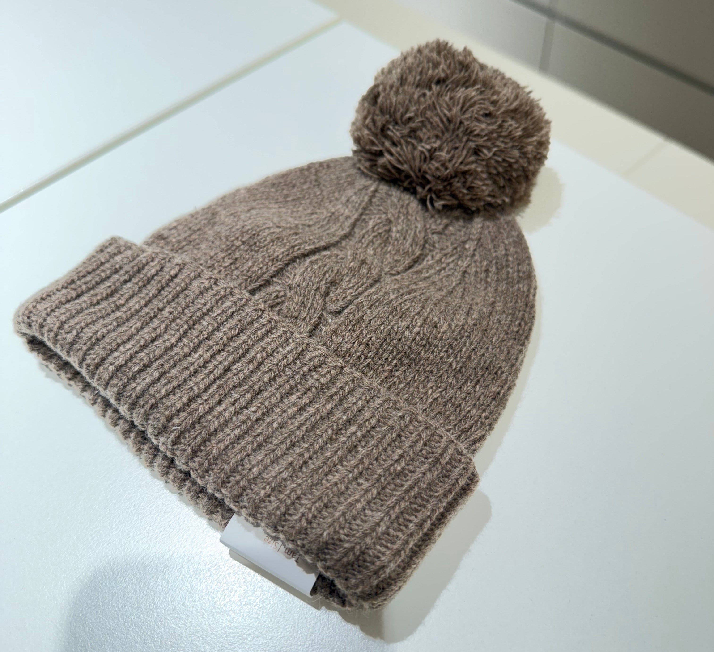 Cappello in Lana Brown Wedoble