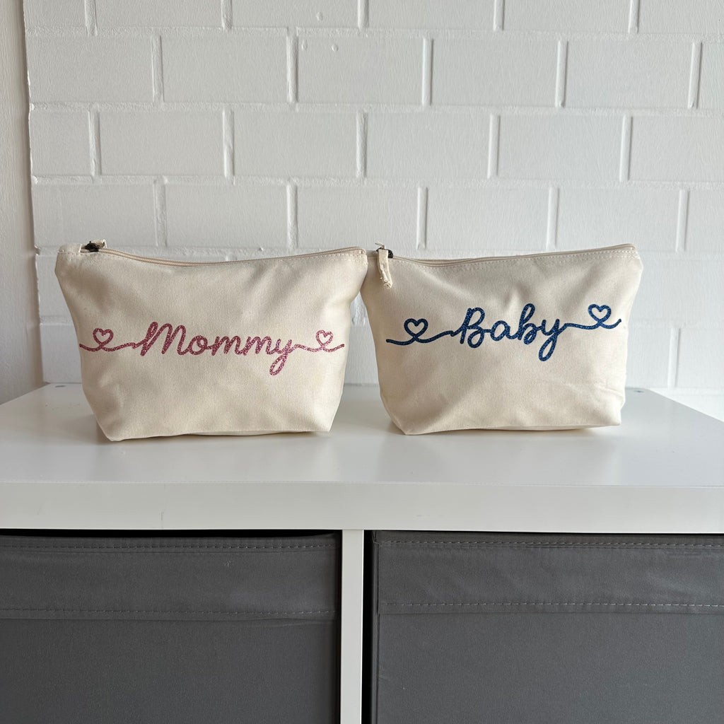 Set 2 pochette Mommy e Baby glitter rosa e blu - Be Brave Boutique
