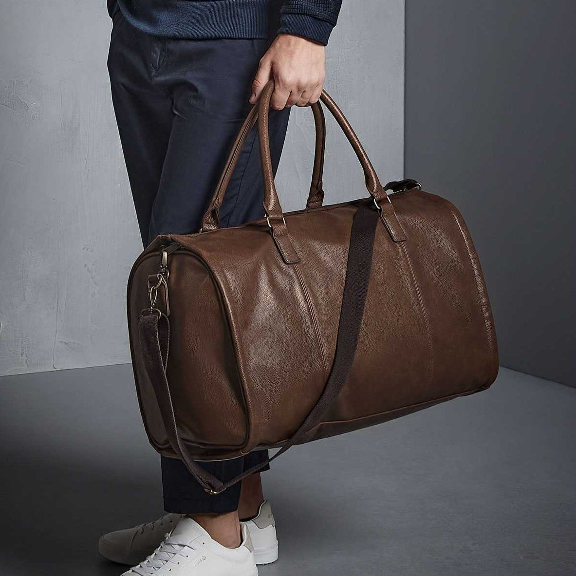 Borsa porta  abito in simil pelle - Be Brave Boutique