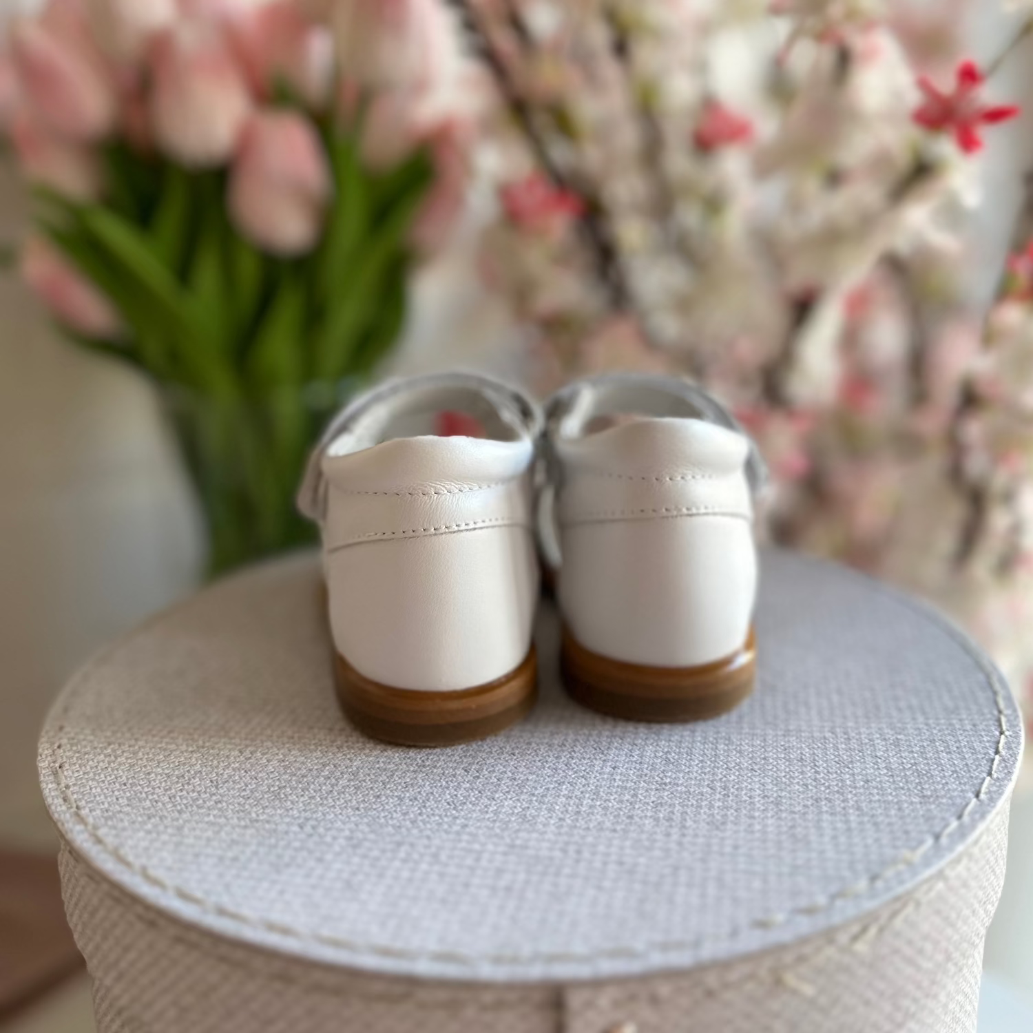 ANDANINES sandali cerimonia bianchi  con Margherite e plantare anatomico - Be Brave Boutique